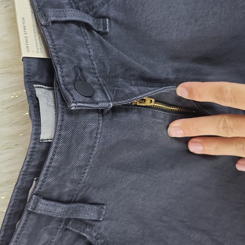 Universal Threads Denim Shorts - Picture 3 of 6